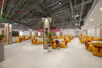 Dilian Hotel (Xiangzhou Dream Night Club) - breakfast