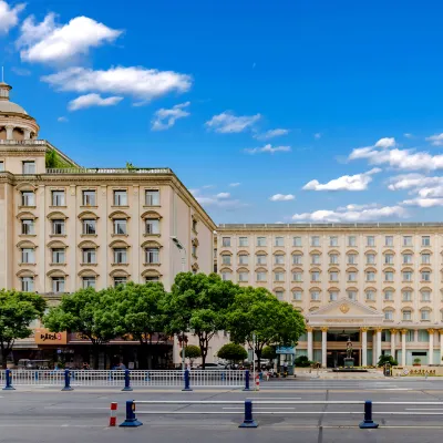 Buckingham Palace Hotel Hotels near The Fourth People's Hospital of Fuyang