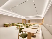 Bochuan Hotel (Jingdezhen Leping Honghao Park) - موقف سيارات