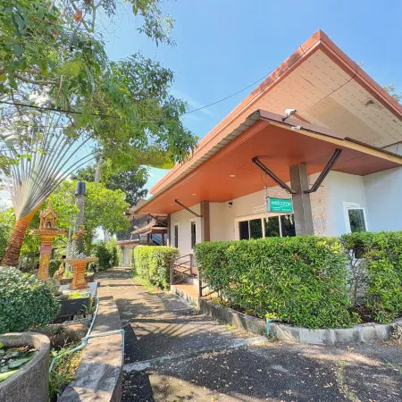 Krabi Ava Hill