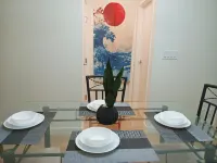 New condo! Great amenities, near Skytrain! - Alloggi