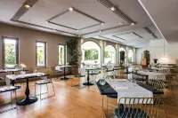 SeeBay Hotel - breakfast