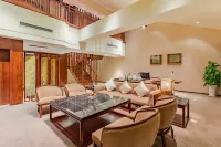 Tongquetai Jinling Grand Hotel - balcony