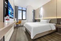 雅宜飯店（廣州黃埔大沙東地鐵站店） 廣州現代訊息工程職業技術學院北校區-綜合樓附近的飯店