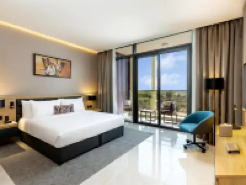 ميلينيوم بلايس مردف Hotels near الخوانيج ووك