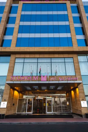 Studio M Arabian Plaza Hotel & Hotel Apartments