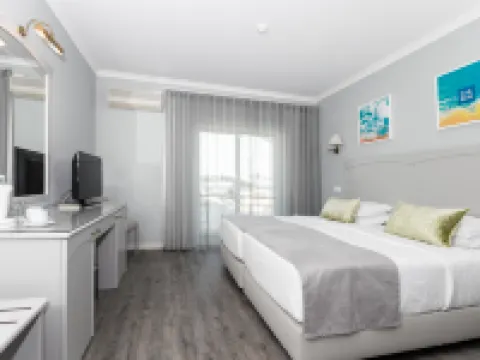 โรงแรม Velamar Boutique - โรงแรมสำหรับผู้ใหญ่ โรงแรมในอัลบูเฟรา