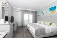 Velamar Boutique Hotel - Adults Friendly Hôtels à : Olhos de Água