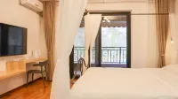 Manye B&B