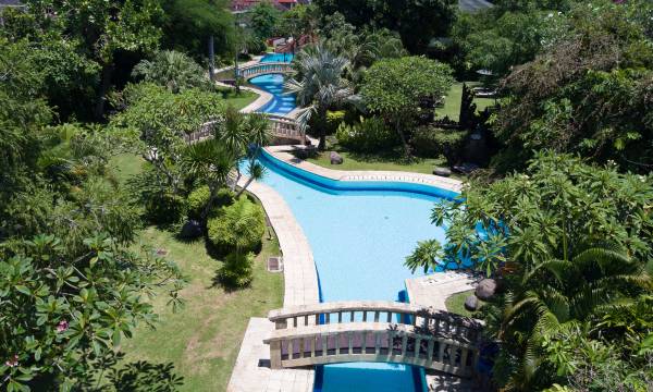 The Cakra Hotel