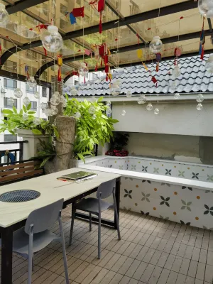 Gaizhou Yushe Hot Spring Homestay Hôtels à : Hot Spring Town