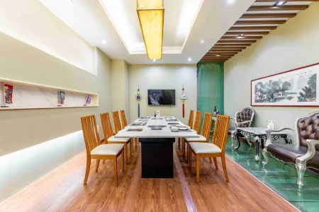 Yunzhen Century Hotel Отели в г. Шицзячжуан