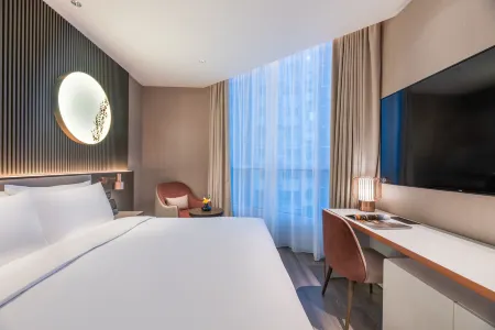 Crystal Orange Beijing Changying Paradise Walk Hotel