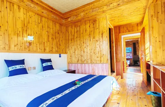 道孚聖地蓮花藏民居接待站