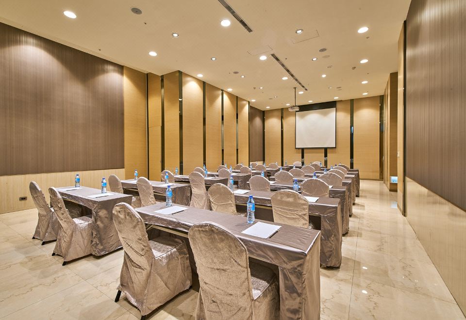 F 호텔 치펜 야외 수영장 이미지