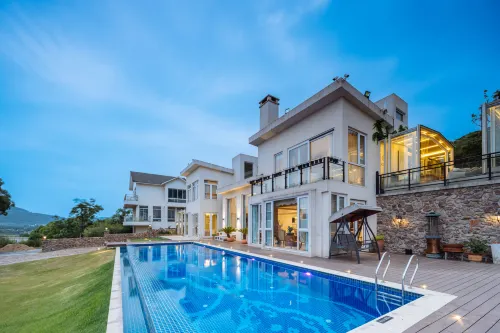 Floral Lux Hotel·Jurong Lihuyuan Hotel