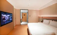 Char Hotel