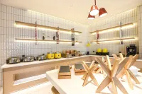 Homeinn Selected Hotel (Baicheng Railway Station Pedestrian Street) Hotels in Baicheng