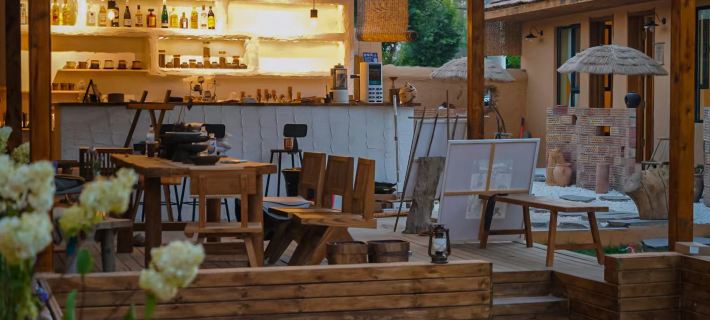 Texxi Out of Homestay Hotels in Tekes County