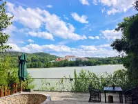 Footprints island bed and breakfast Hotels in Ningyuan