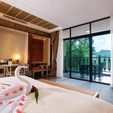 Longmen Dipai Hot Spring Resort