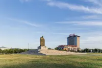 Homeinn Selected Hotel (Qufu High-Speed Railway Station)
