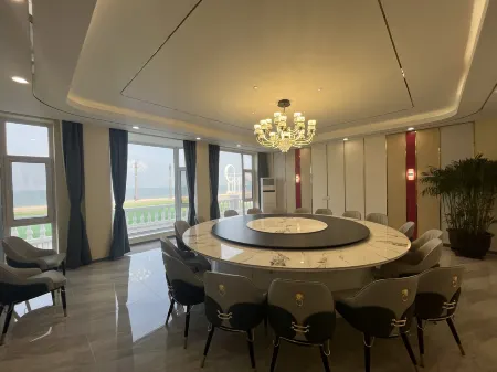 Changqin Sea Suites Отели рядом с достопримечательностью «Hengshan Ancient College»