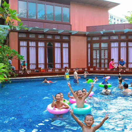 Wenchang Gaoliang Bay Scenic Apartment (Gaolong Bay Holiday Resort)