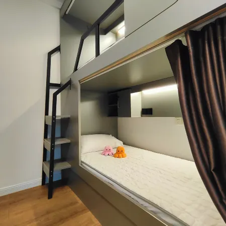 WuXi The Multi-Claw Youth Hostel