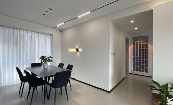Huanlesong Homestay (Railway Station)