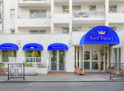 Royal Regency Paris Vincennes