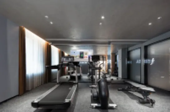 西寧興海路中心廣場亞朵飯店