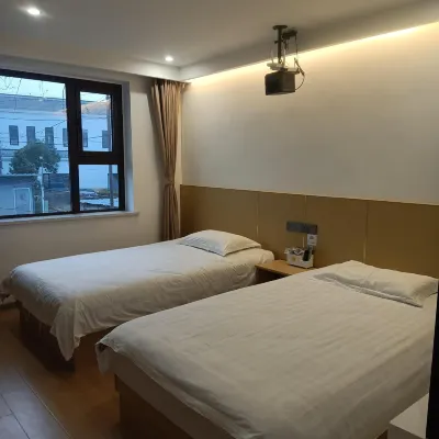 Tianjing Xiaoyuan Hostel