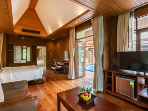 Koh Chang Paradise Resort & Spa