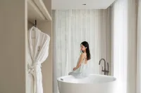 Miao Zai Shan Ye resort hotel (Yangshuo Yulong River Qian Gu Qing Branch)