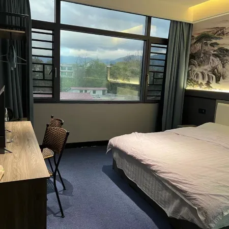 Tongfulou Hotel