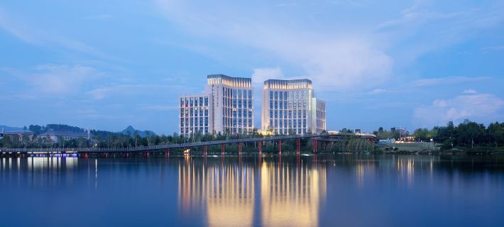 Grand New Century Hotel Zunyi Hotels in Zunyi