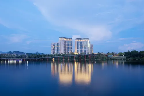 Grand New Century Hotel Zunyi Hotels in Zunyi