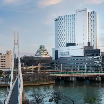 DoubleTree by Hilton Osaka Castle Отели рядом с достопримечательностью «Осака-дзе зал»
