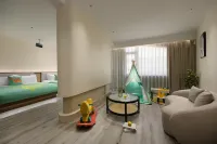 The May  Hotel Hotels near Xianjunan Railway Station