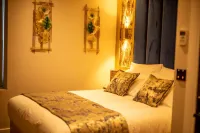 ホテル・ハローウェイ O2 Institute周辺のホテル