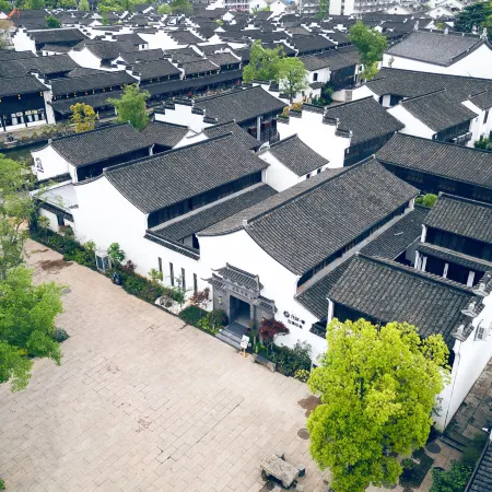 Floral Lux Hotel· Shaoxing Ancient Town Impression Hotel