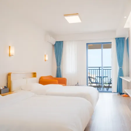 Emerald Bay Xianghai Hotel