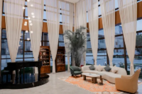 Xingyang Wenxilan Hotel