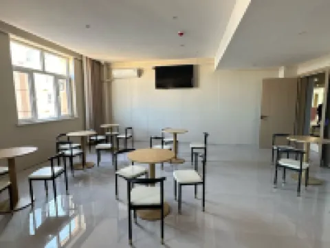 Wensu Fudu Hotel (Aksu Airport) Hotels in Wensu