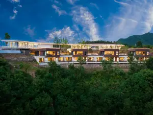 山水隱廬·撥雲牧野·360°觀山雲海懸崖泳池森景莊園