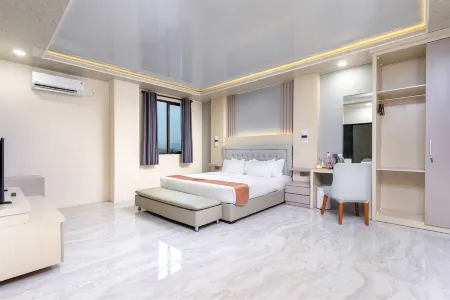 Grand Valonia Hotel Cafe & Park Jember