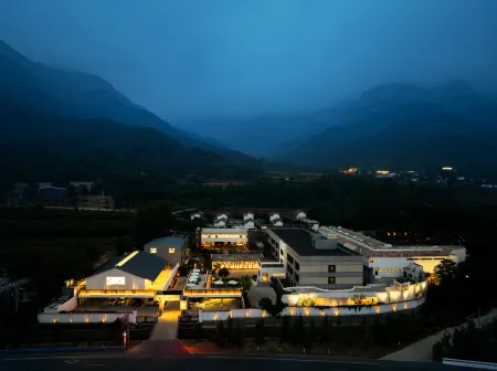 Dongguan Yuanguanshan Lakeside Homestay Отели рядом с достопримечательностью «Wangxiangyan»