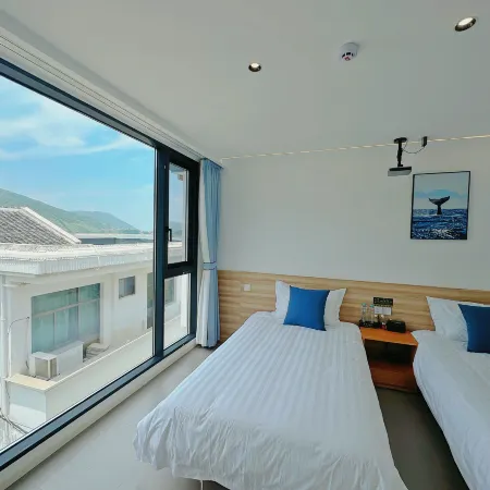Heartway Coastline · White Impression Luxury Designer Parent Child Sea View Resort Art Stay