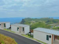 “Bamian Mountain Cloud Top Cottage”